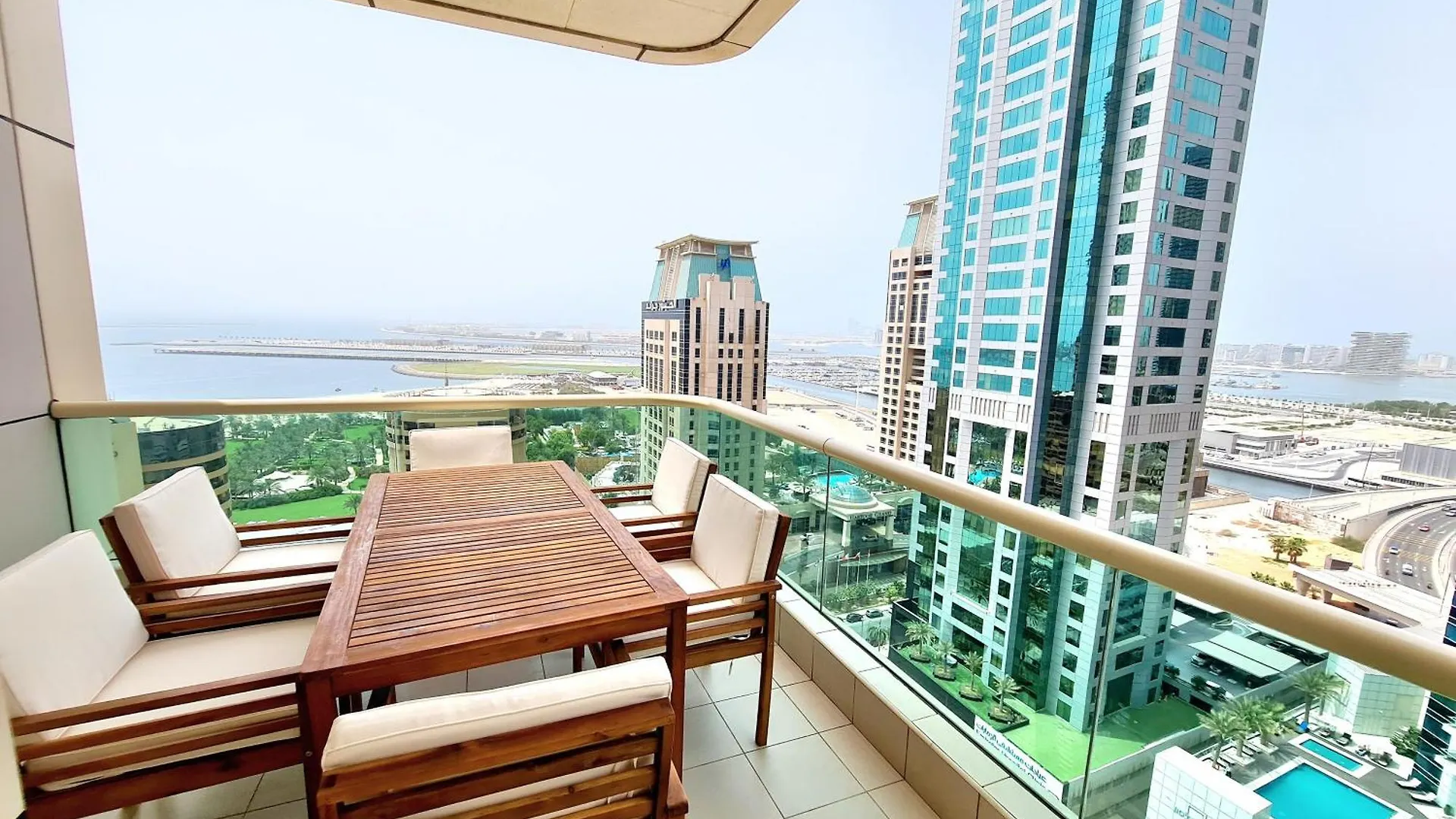 Sunrise Homes - 2 Bedroom With Panoramic Views Next To Jbr Beach Дубай