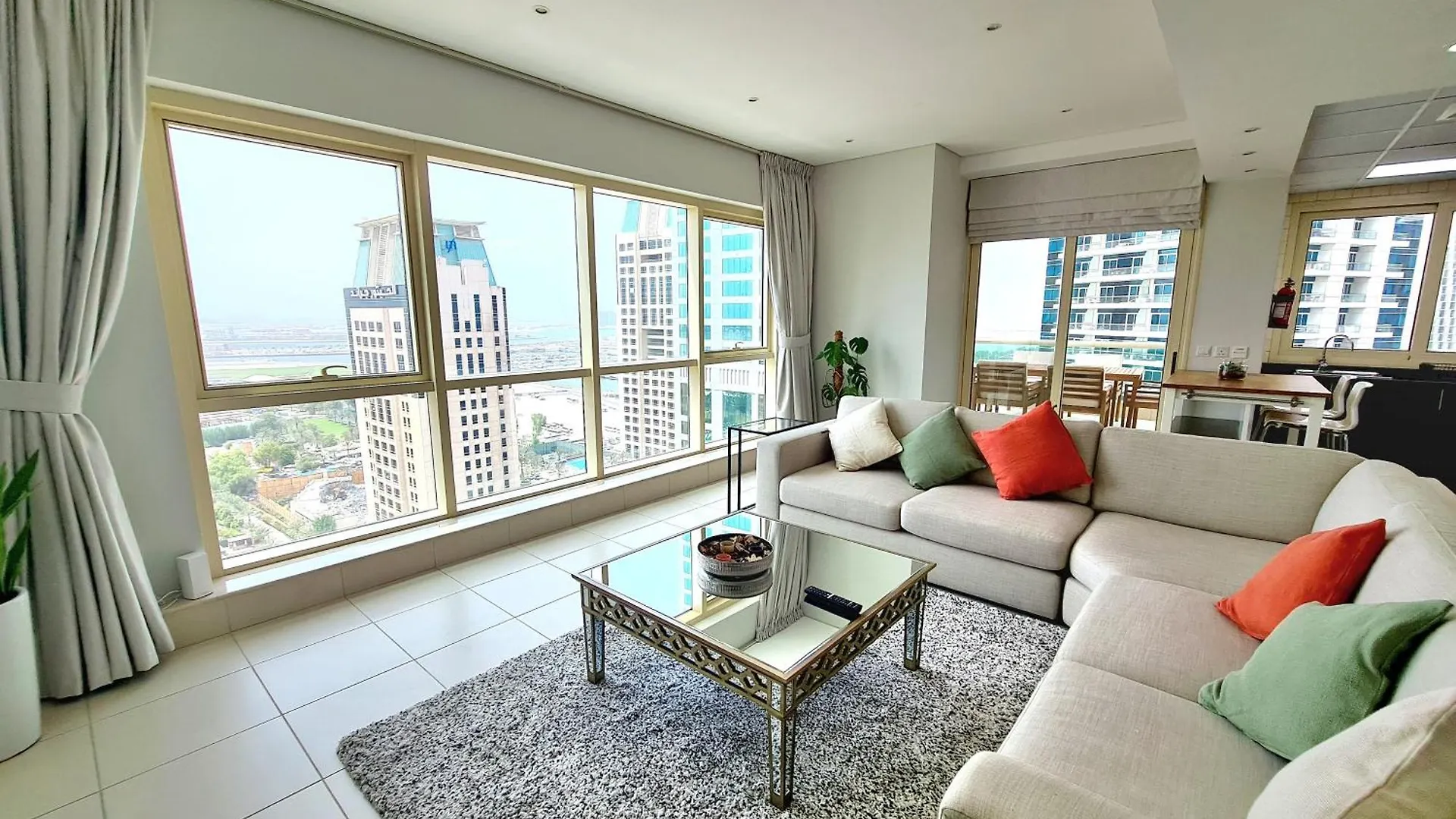Sunrise Homes - 2 Bedroom With Panoramic Views Next To Jbr Beach Дубай Апартаменты
