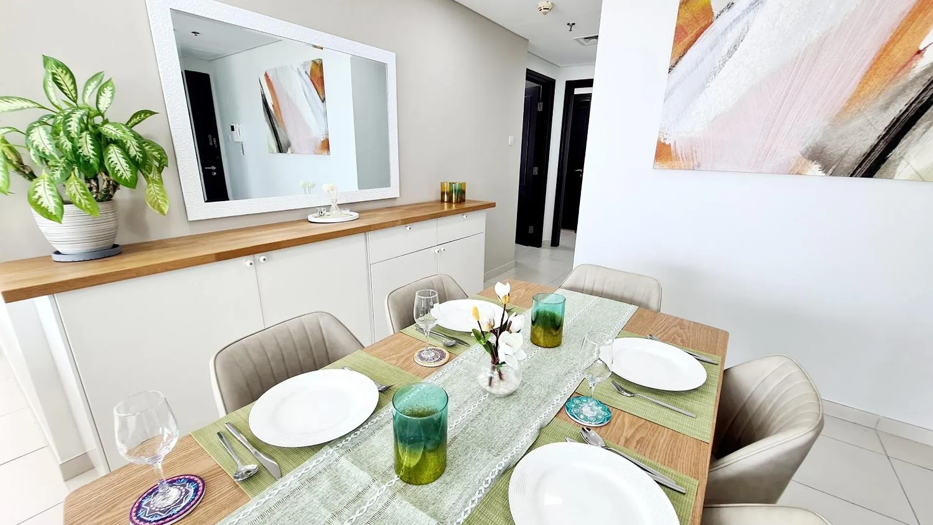 Sunrise Homes - 2 Bedroom With Panoramic Views Next To Jbr Beach Дубай