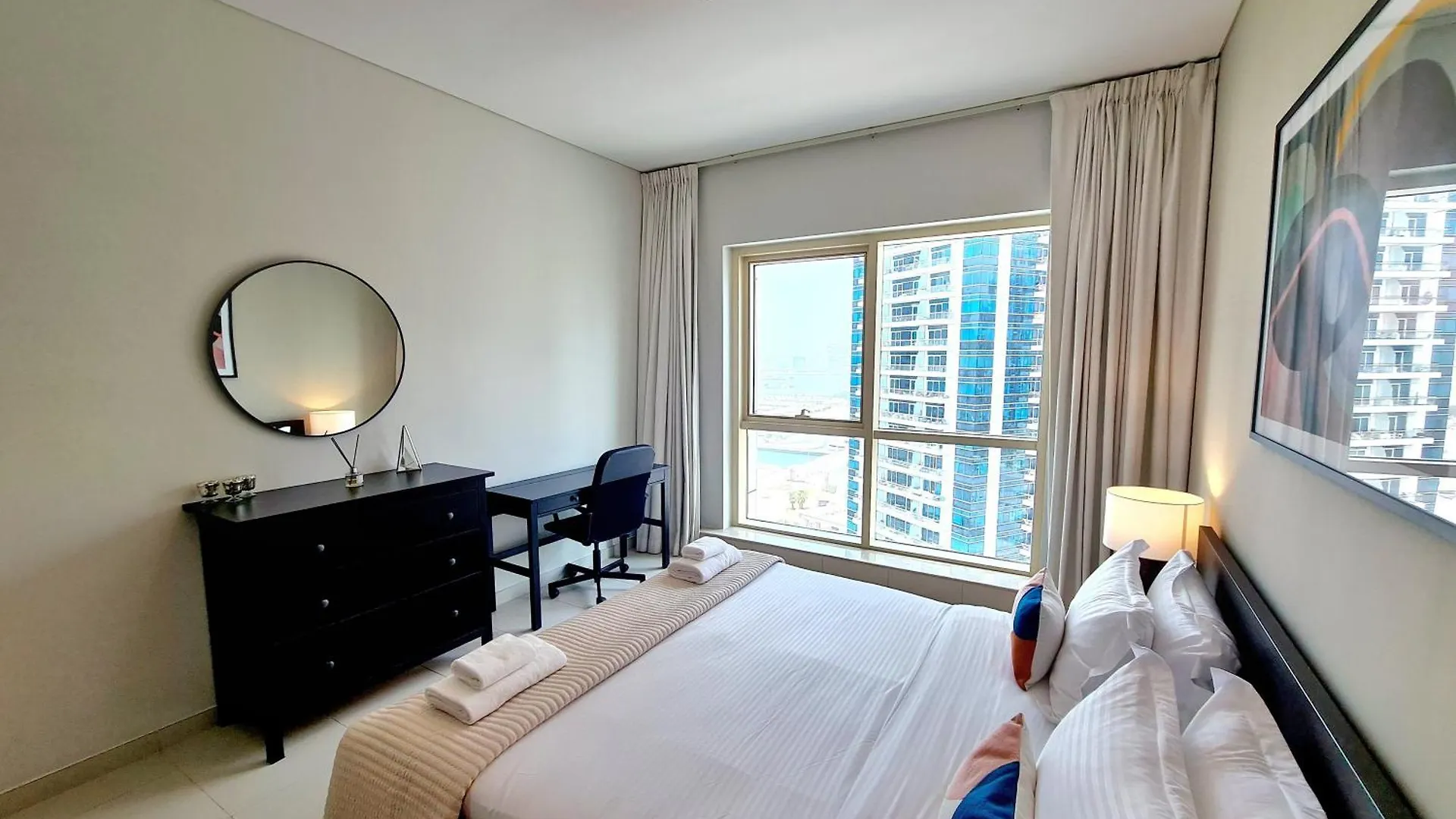 Sunrise Homes - 2 Bedroom With Panoramic Views Next To Jbr Beach Дубай