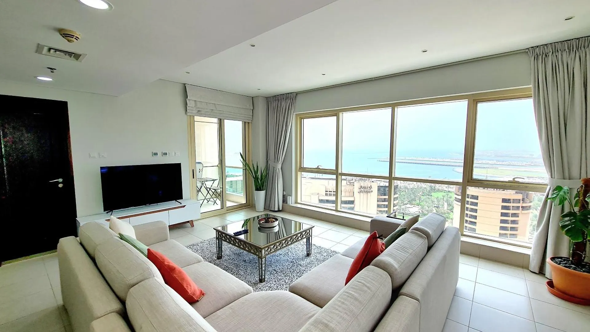 Sunrise Homes - 2 Bedroom With Panoramic Views Next To Jbr Beach Дубай 0*,