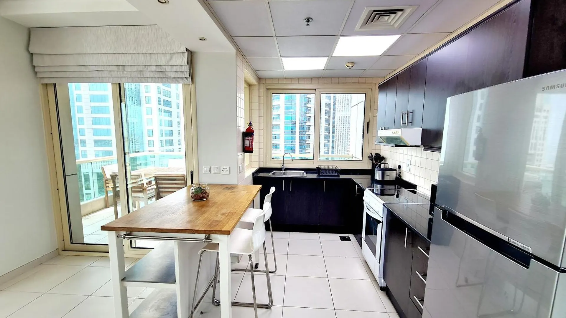 Sunrise Homes - 2 Bedroom With Panoramic Views Next To Jbr Beach Дубай